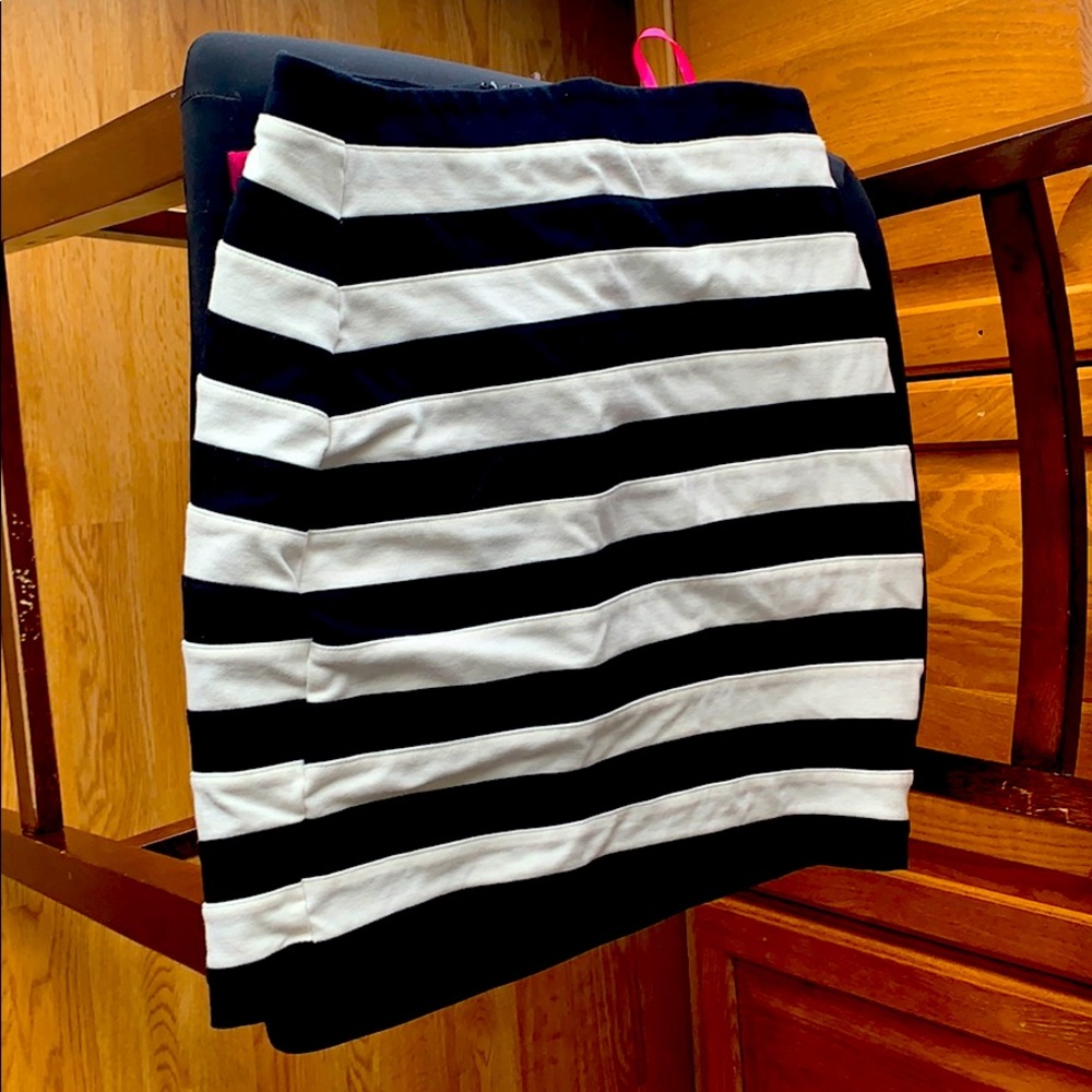 Express striped skirt